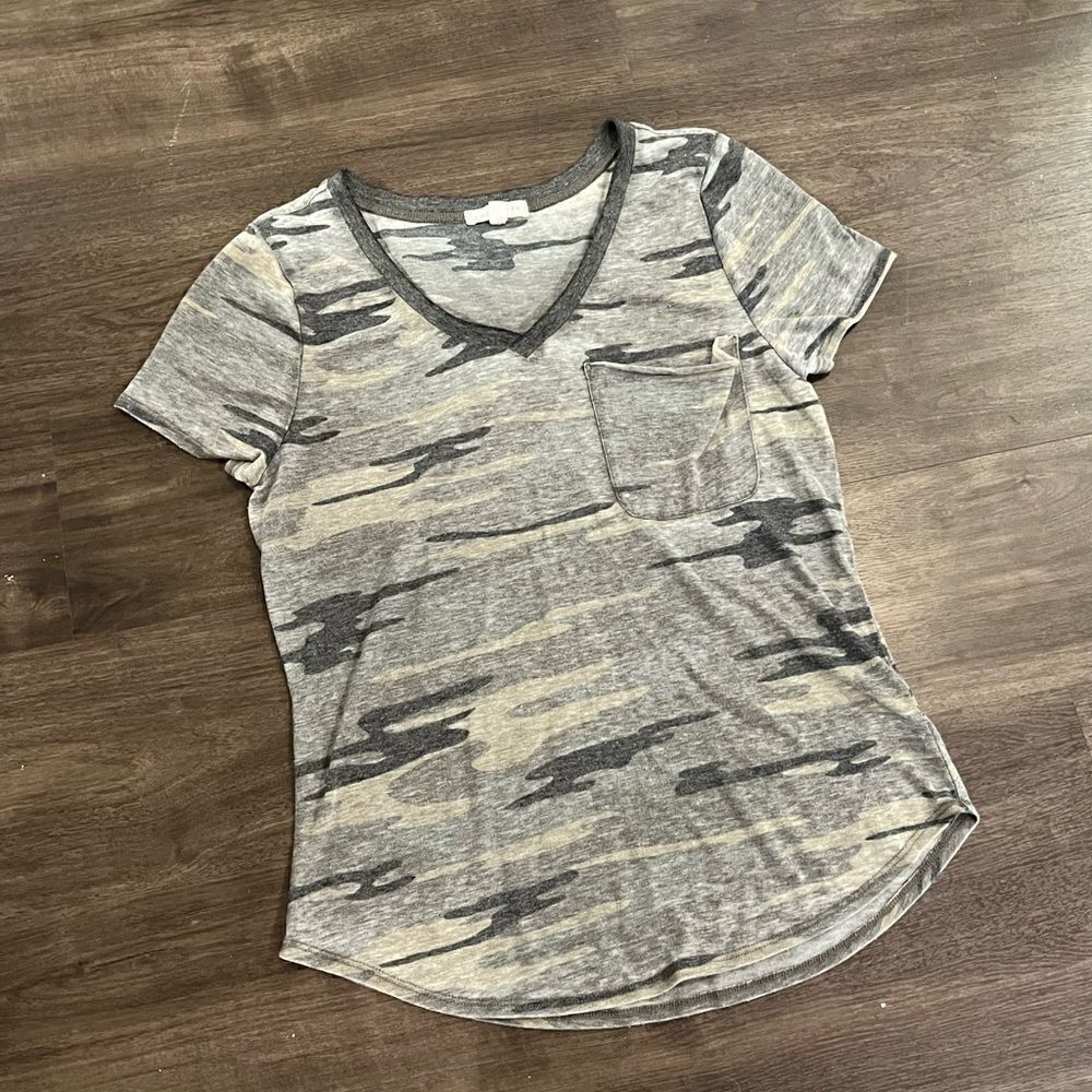 Socialite Green Distressed Camo V Neck Tshirt